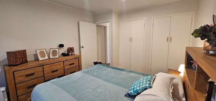 2/6 Brunton Place Glenfield_9