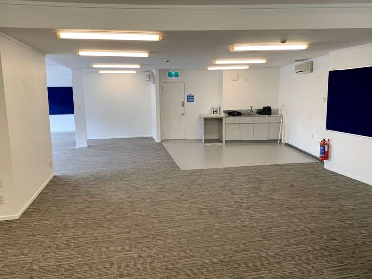 Level 1, Tenancy 5, 552 Cameron Road Tauranga_4