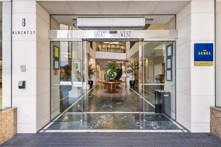 2703/8 Albert Street City Centre_3