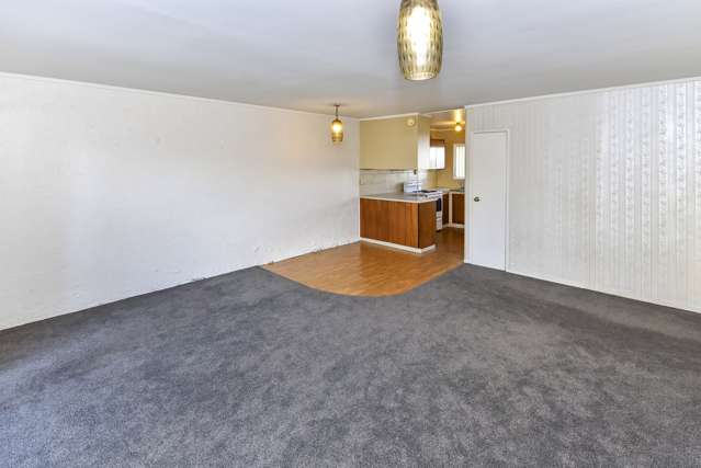 2/82 Porchester Road Papakura_4