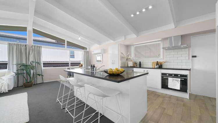 127 Coxhead Road Manurewa_4