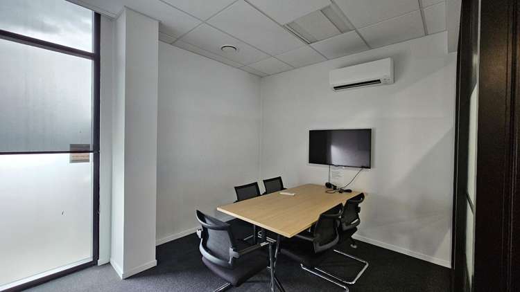 100 St Aubyn Street East Hastings_6