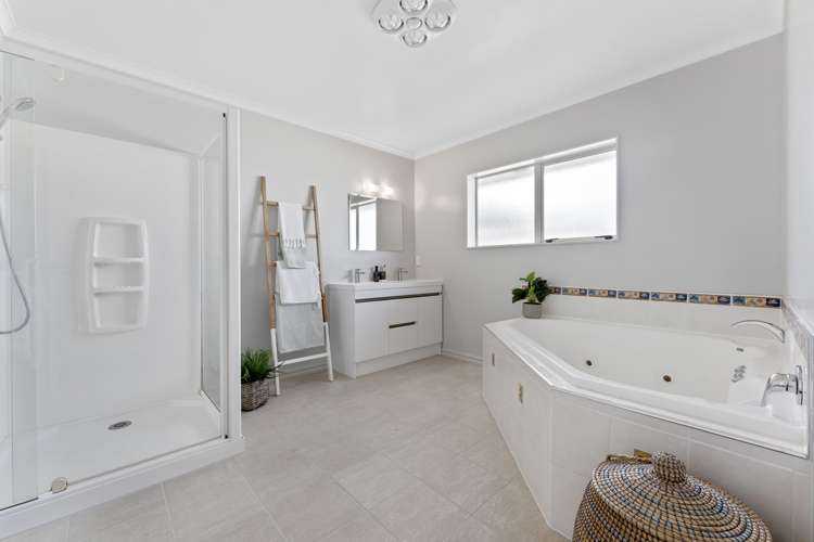 6 Daniel Place Kelvin Grove_16