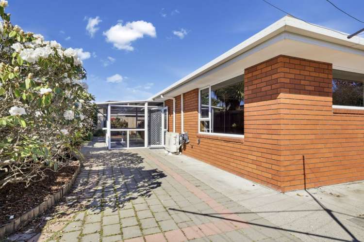 2/61A Strathfield Avenue Dallington_12