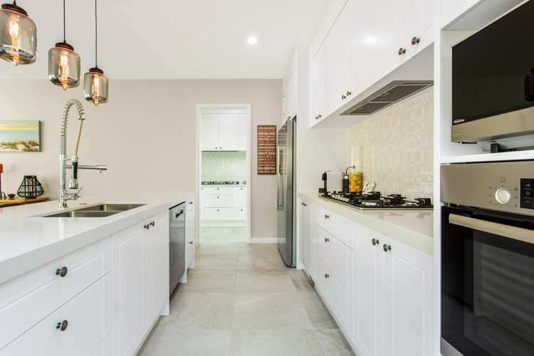 57 Admirals Court Drive Greenhithe_6