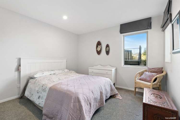 5e Melia Place Stanmore Bay_14