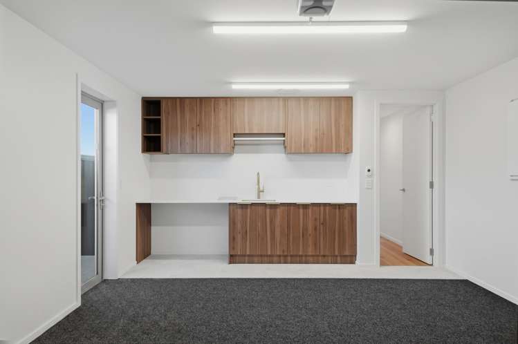 42 Burdon Loop Lake Hawea_15