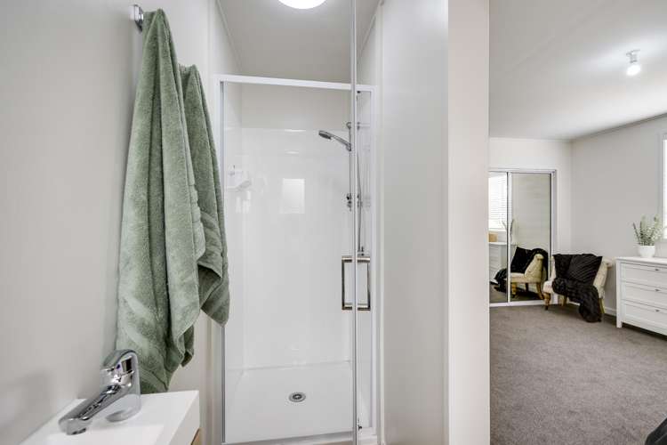 20 Gebbie Road Taradale_14