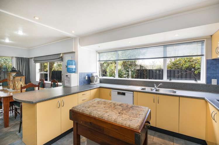 6 Truscott Grove_2
