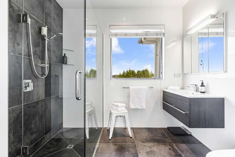 32 Manhattan Rise Orewa_13