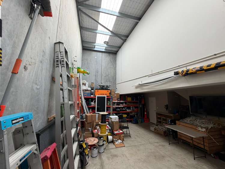 2/6 Loft Place Kumeu_8