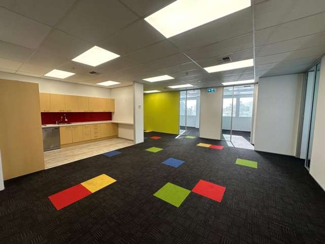 17 Lambie Drive City Centre_4