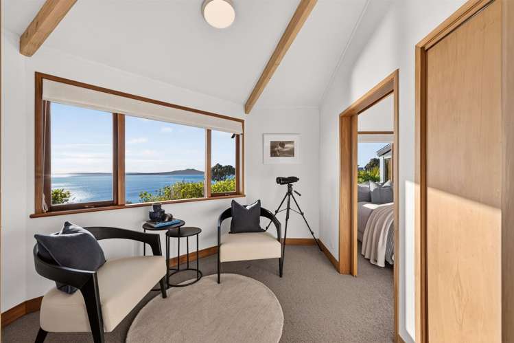 153 Beach Road Castor Bay_33