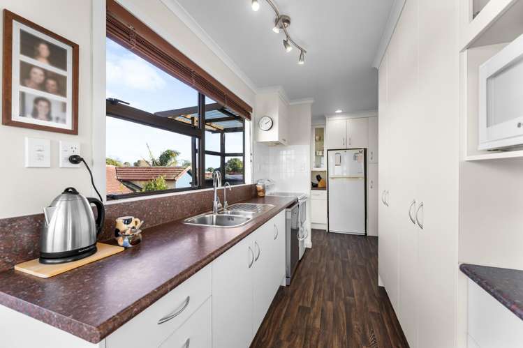 5 Taihiki Road Clarks Beach_7