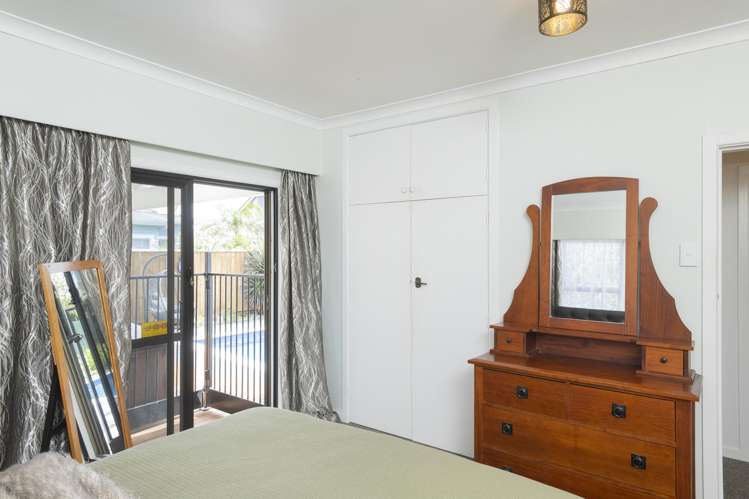 105 Rutene Road Kaiti_13