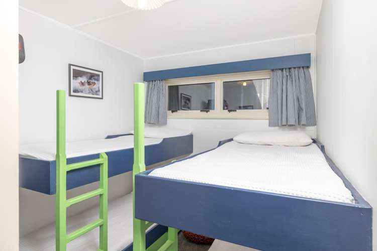 61 Pinedale Crescent Riversdale Beach_12