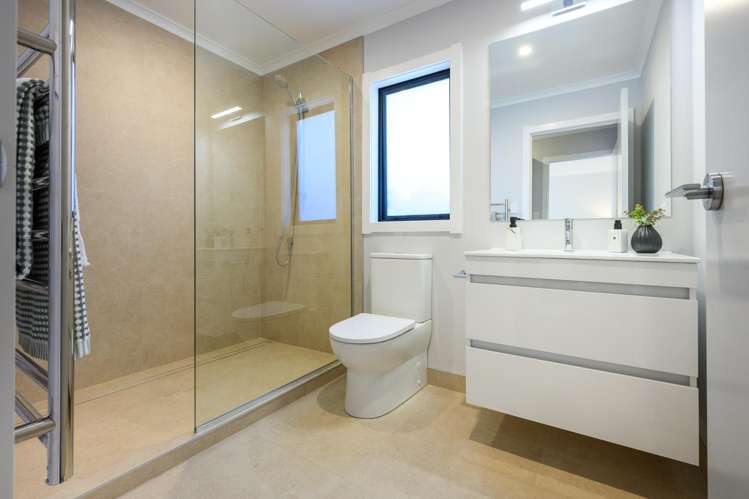 78B & 80A Warwick Street Feilding_11