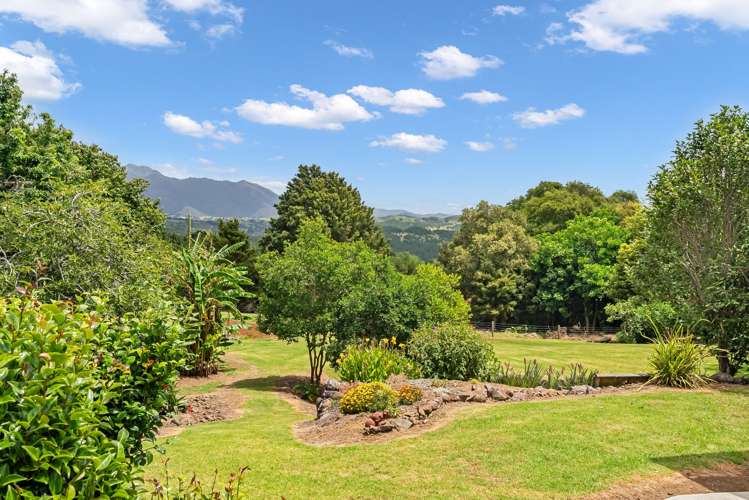 115 Woodward Road Maungatapere_24