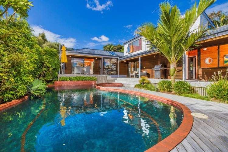 121 Kowhai Road Mairangi Bay_12