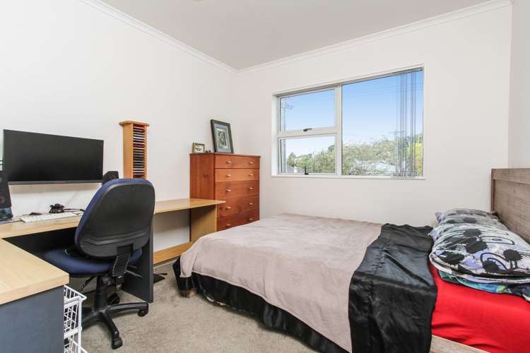 42 Rockfield Road Penrose_5