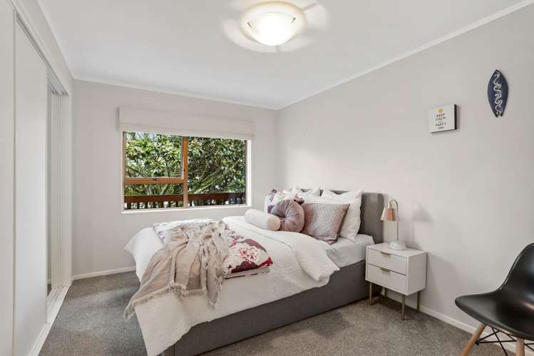 255 Glengarry Road Glen Eden_18