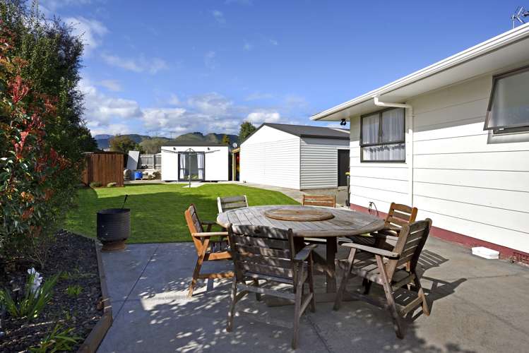 9 Hollis Place Brightwater_17