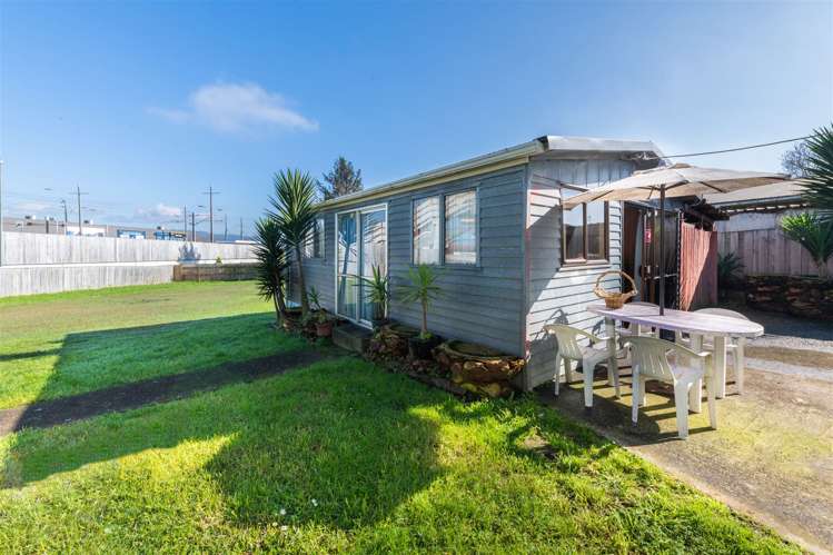 2a Brandon Road Glen Eden_10