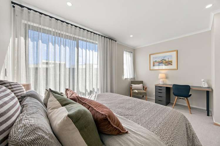 8 Roundel Crescent Whenuapai_12