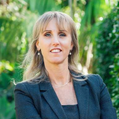 Bronwyn Scott-Woods