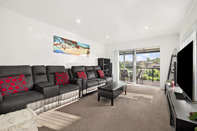 23 Karauria Lane Orewa_3