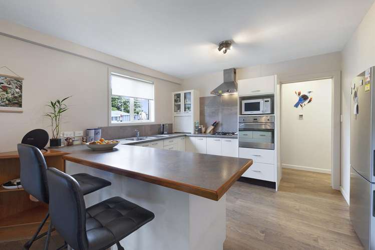 7 Panther Place Islington_15