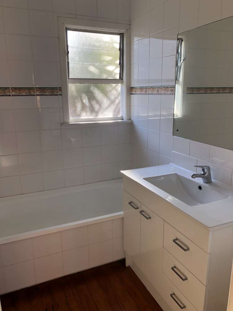 10 Packham Place Beach Haven_9