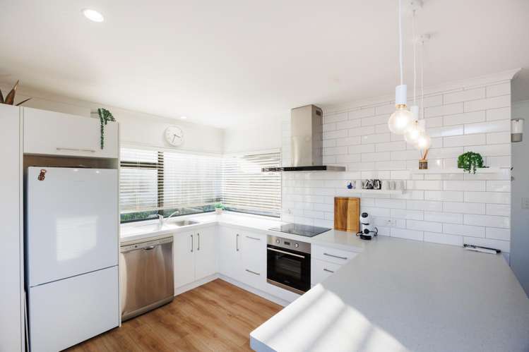 50 Shortt Street Foxton Beach_10