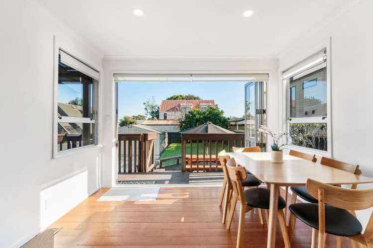 13 Range View Road Mount Albert_9