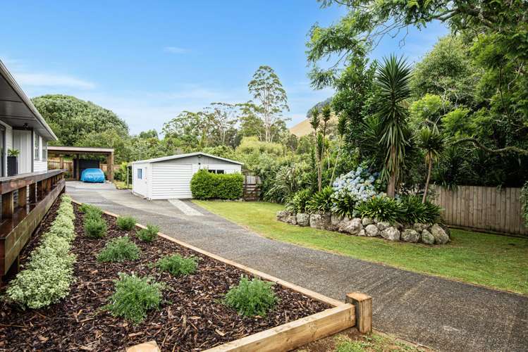 38 Dip Road Te Kamo_23