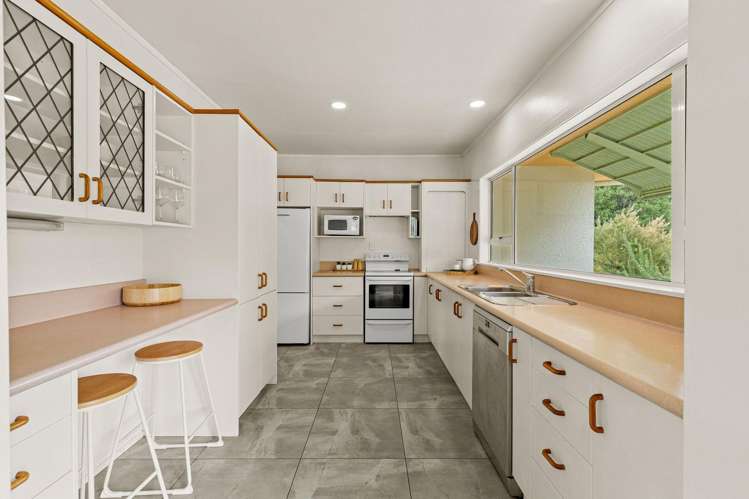 157 No 3 Line Whanganui East_4