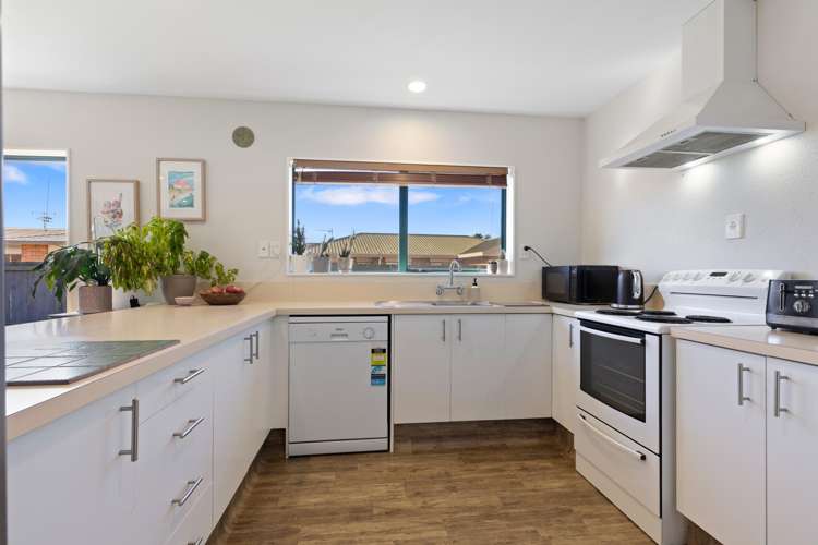 88 Evans Road Papamoa_7