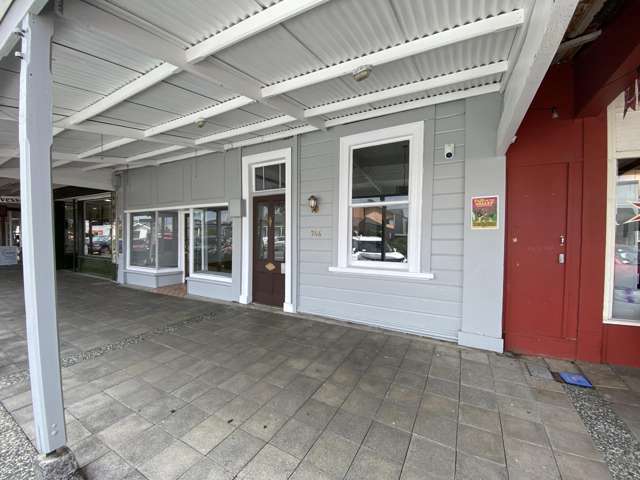 For makers, traders and creators- For Lease