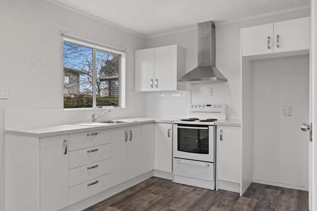 Sunny, private & perfectly located