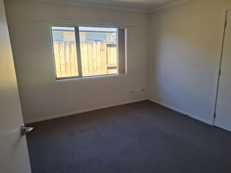 17 Ihimaera Terrace 1093_22