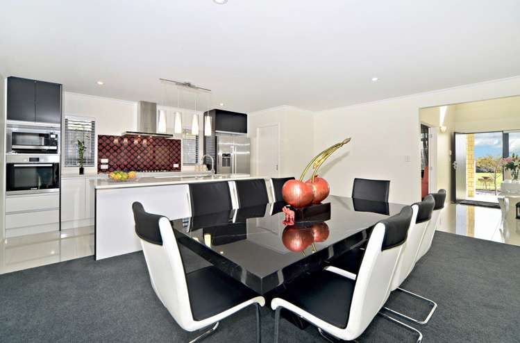 3 Pescara Point Karaka_5