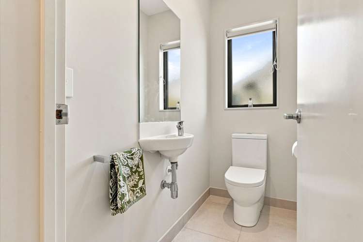 13 Andalusian Way Karaka_19