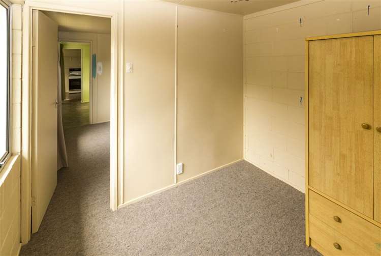 54 Ferry Road Woodend_10