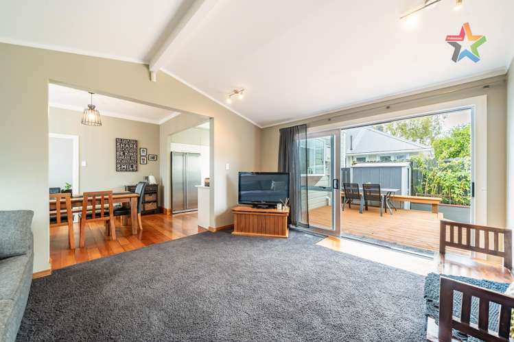50 Kebbell Grove Epuni_8