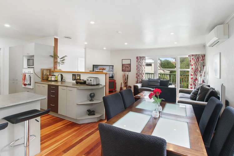 1/19 Gazelle Avenue Beach Haven_11