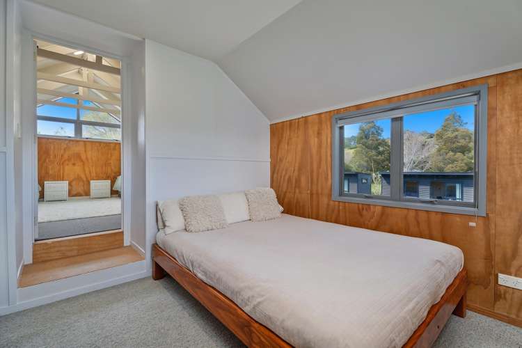 18B Captain Cook Road_5