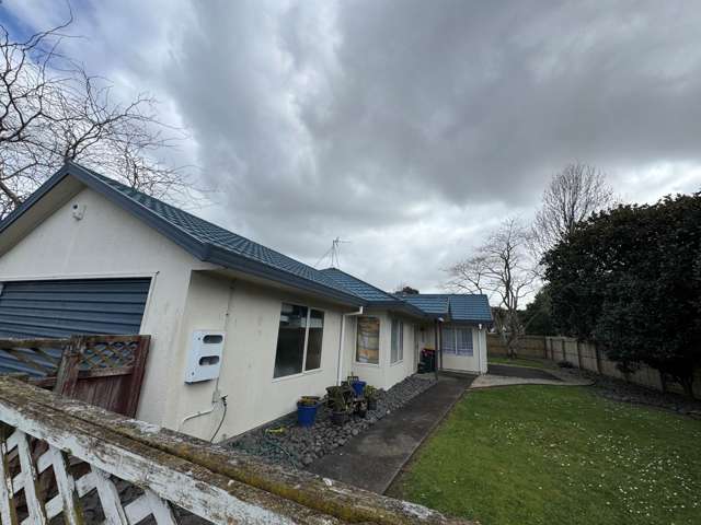 60 Riverton Drive Randwick Park_1