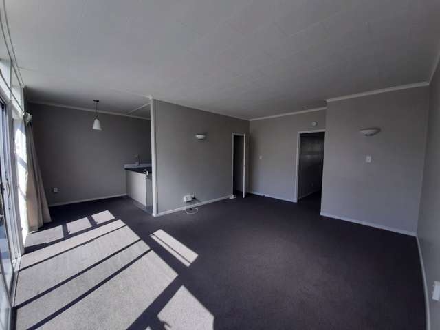 2/25 Saint Vincent Avenue Remuera_2