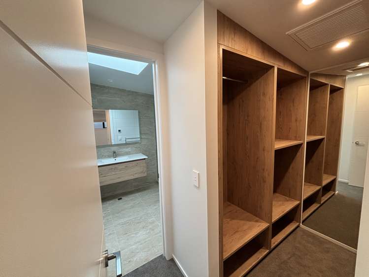 2/6 Sorrel Crescent Bucklands Beach_11