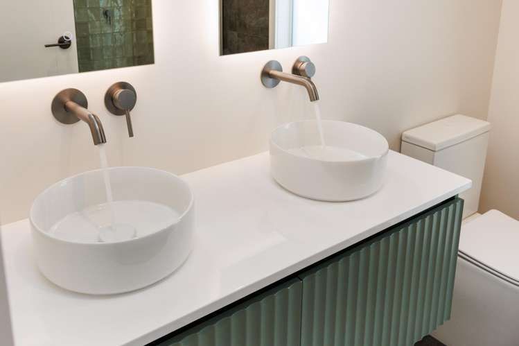 42B Batt Street West End_26